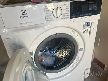 Lavatrice Electolux  Perfect care 7kg NUOVA!