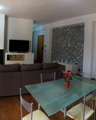 Appartamento moderno, luminoso e panoramico