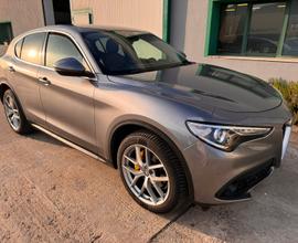 Alfa Romeo Stelvio Q4 2.2 - 210cv Executive