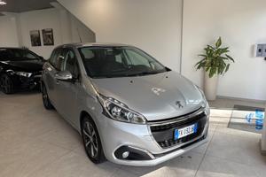 Peugeot 208 PureTech 82 5 porte Allure
