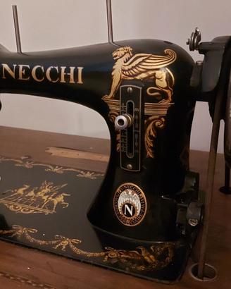 Macchina da cucine Necchi 1930
