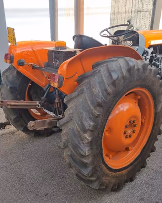 Trattore d'epoca Same 250