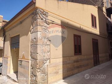 Locale Commerciale - Gela