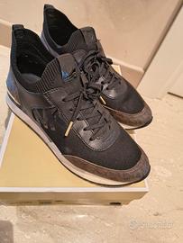 Scarpe Michael Kors Jenkins Knit Trainer nere donn