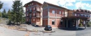 Nicolosi albergo all'asta