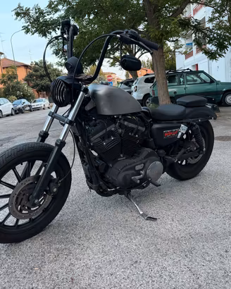 Harley davidson sportster 883