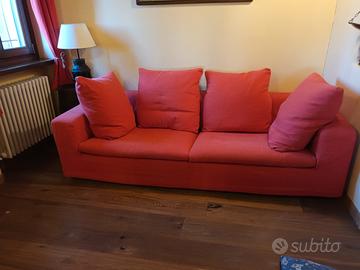Divano rosso sfoderabile 