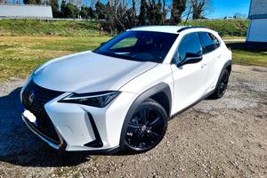Lexus Ux 250h 184 cv Midnight  garanzia SELECT 