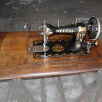 Necchi Vittorio S.A macchina da cucire anni 20/30