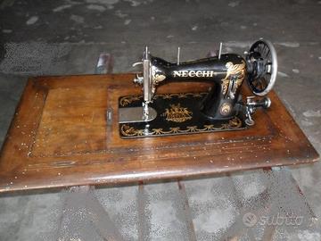 Necchi Vittorio S.A macchina da cucire anni 20/30