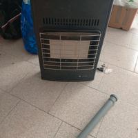 stufa a gas metano o GPL come nuova a 60 euro 