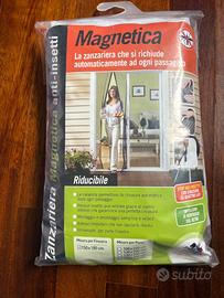 Zanzariera magnetica