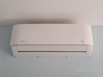 3 split e 2 motori condizionatori ARIEL