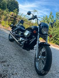 Honda Shadow black widow 750