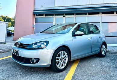 Volkswagen Golf 2.0 TDI 110CV Neopatentati