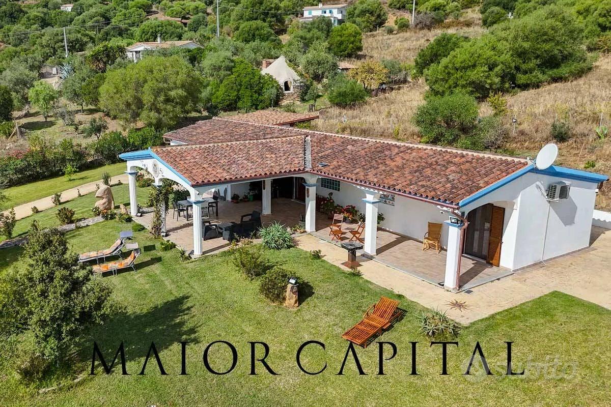 Torpè | Loc. Cuccu Ezzu | Villa indipendente con - Vista 2