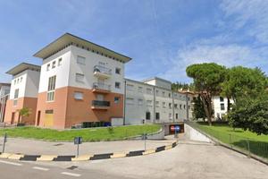 Immobile in asta di 32 m² con box auto doppio a Ar