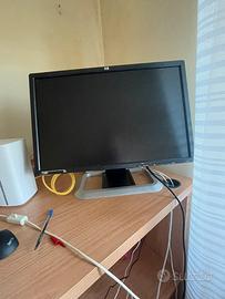 Monitor 24
