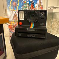 Polaroid one step+ i-Type camera