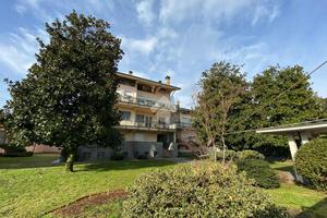 3 LOCALI A RIVOLTA D'ADDA