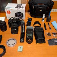 fotocamera Canon EOS 700d + accessori
