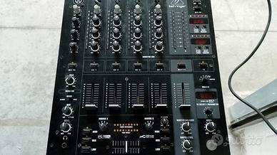 Mixer DJ Behringer DJX900USB