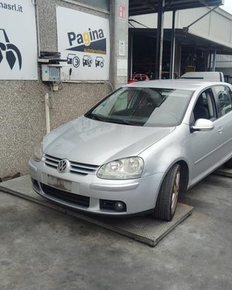 VOLKSWAGEN GOLF 5 2.0 TD 2005 BKD  PER RICAMBI