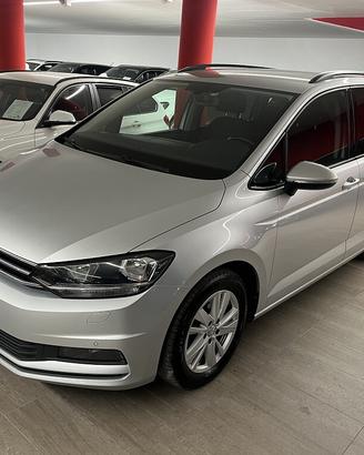 Volkswagen Touran 2.0 TDI Comfortline DSG