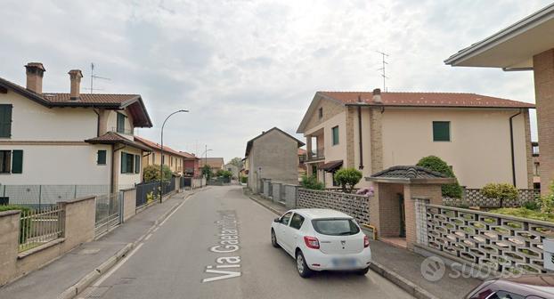 Trilocale CESATE 700 EURO - GARAGE INCLUSO