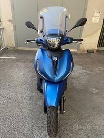 Piaggio Beverly 400 2025