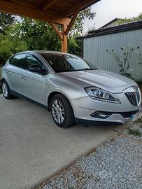 lancia delta 1.6 Multijet 