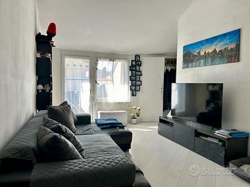 Martignano, trilocale ristrutturato