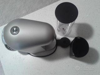 Macchina del caffe Krups Nespresso Vertuo plus