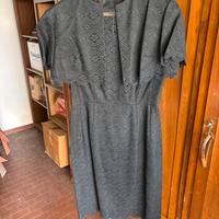 Tubino con bolerino nero