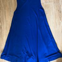 Vestito grembiule blu elettrico Asos