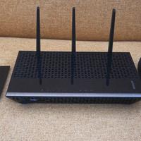 Netgear EX7000 Nighthawk AC1900 wifi extender