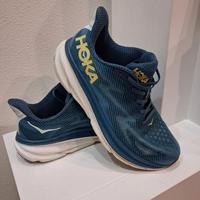 scarpe Hoka one one clifton 9