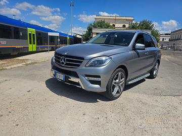 Mercedes Ml 250 PREMIUM AMG*DESCRIZIONE