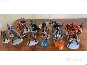 Lotto 18 DISNEY Marvel Action Figure deluxe set
