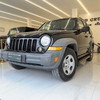 Jeep Cherokee 2.8 CRD Sport automatica