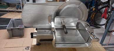 Affettatrice 220V 0,5kW