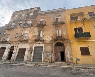 PALAZZO A TRAPANI