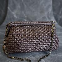 Borsa baguette fatta a mano ad uncinetto