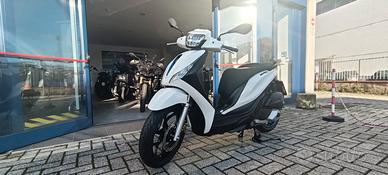 Piaggio Medley 150 S 200S Bianco Luna