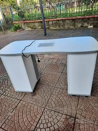 Tavolo per estetista