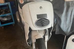 Aprilia Scarabeo 125