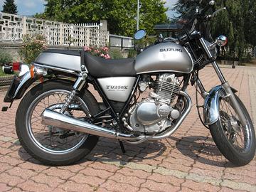 Suzuki TU 250 - 1998