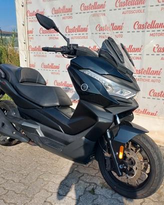 Voge Sfida SR4 400 - 2023