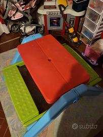 Tavolo pieghevole da bambini