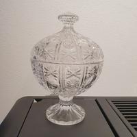 Elegante contenitore in cristallo inciso